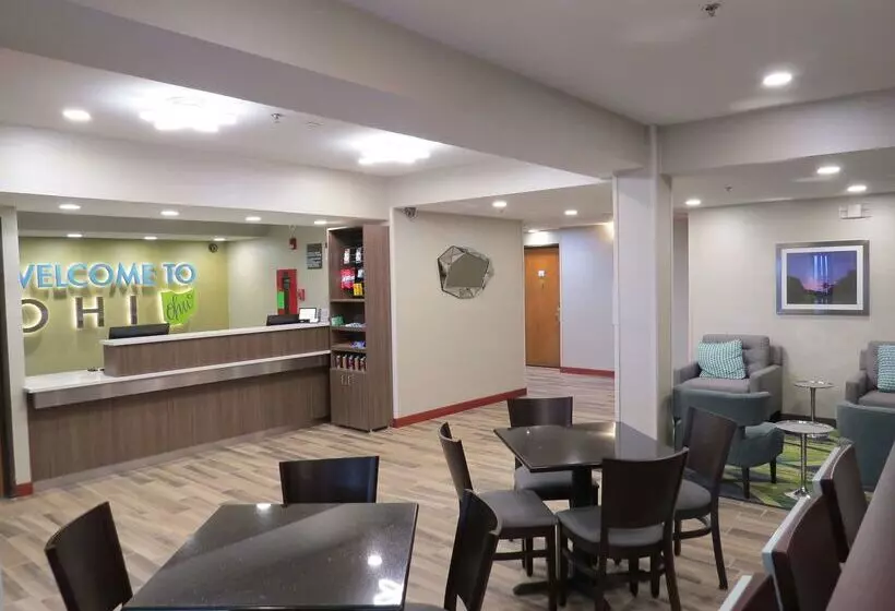 فندق Best Western St. Clairsville Inn & Suites