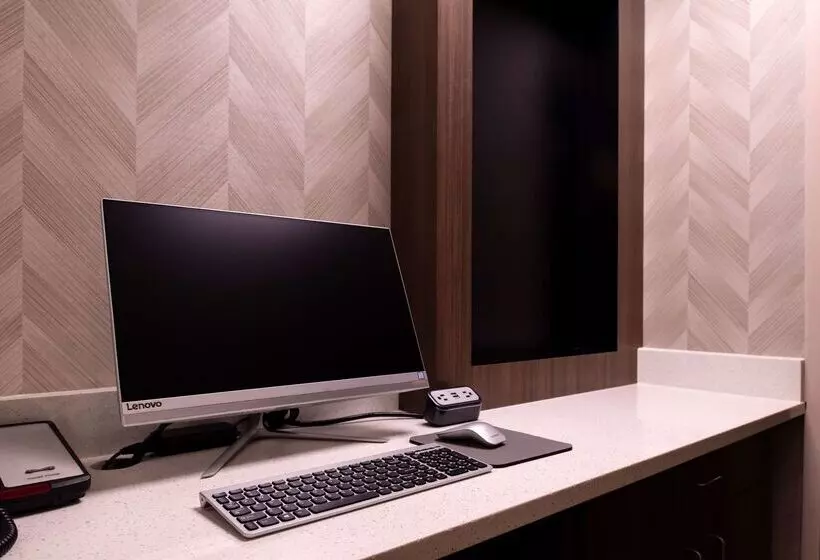 فندق Best Western St. Clairsville Inn & Suites