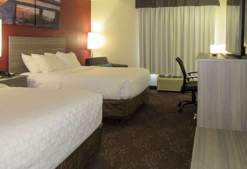 فندق Clarion Pointe Evansville North