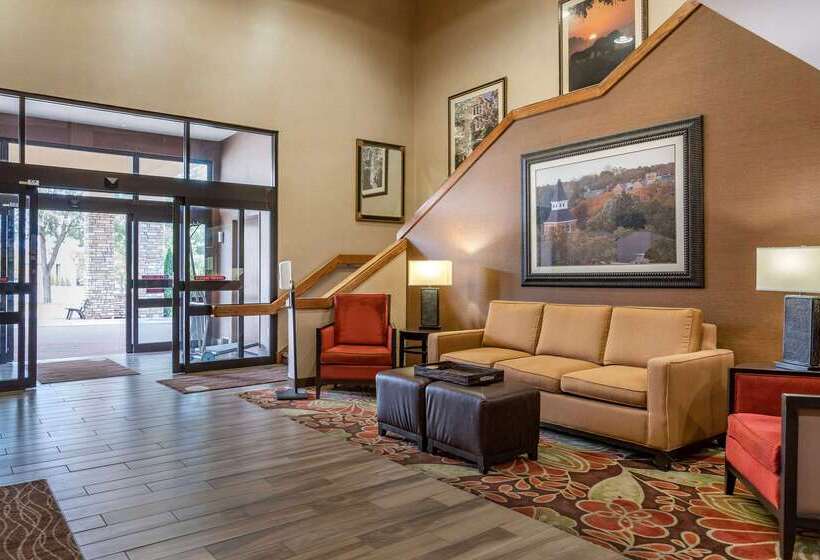 בית מלון כפרי Comfort Inn Okemos  East Lansing