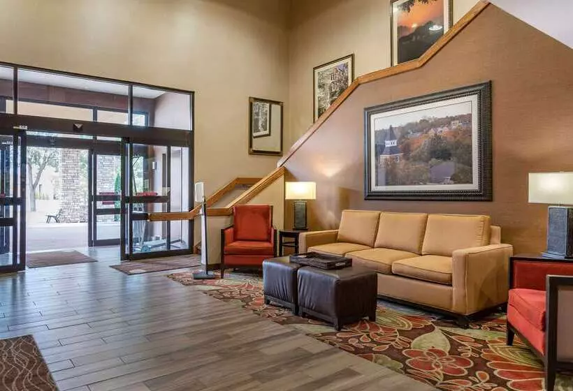 호텔 Comfort Inn Okemos  East Lansing