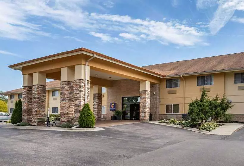 호텔 Comfort Inn Okemos  East Lansing