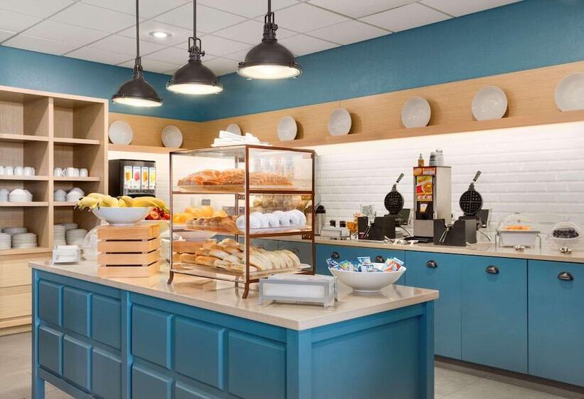 فندق Country Inn & Suites By Radisson, Sidney, Ne