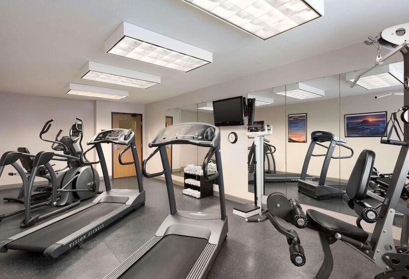 فندق Country Inn & Suites By Radisson, Sidney, Ne