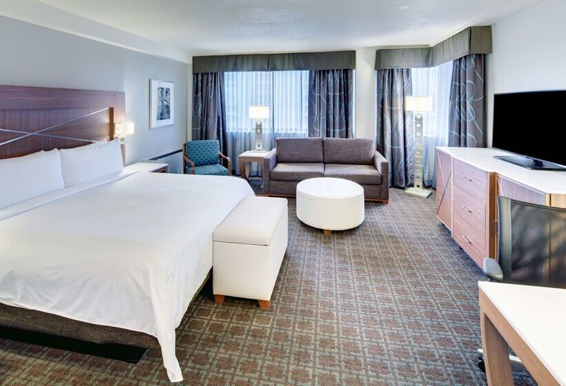 Otel Doubletree By Hilton Milwaukee Downtown