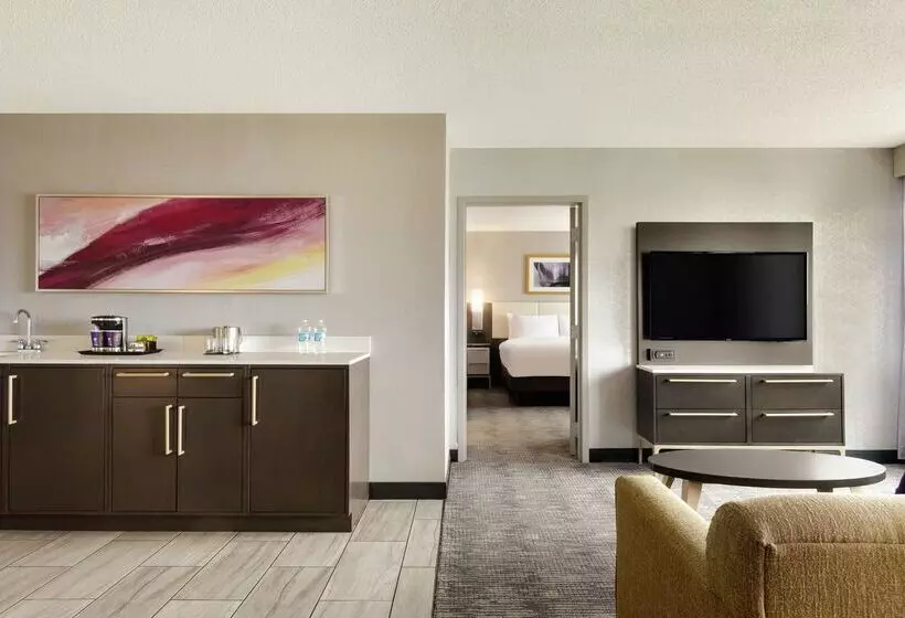 בית מלון כפרי Doubletree By Hilton St. Paul East