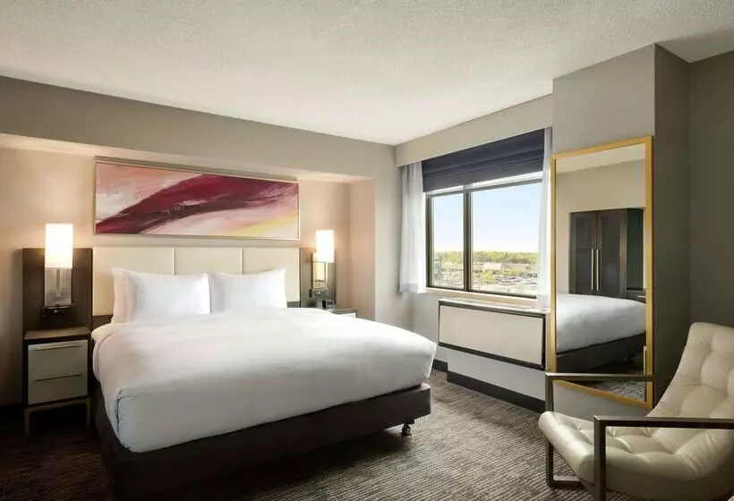 בית מלון כפרי Doubletree By Hilton St. Paul East