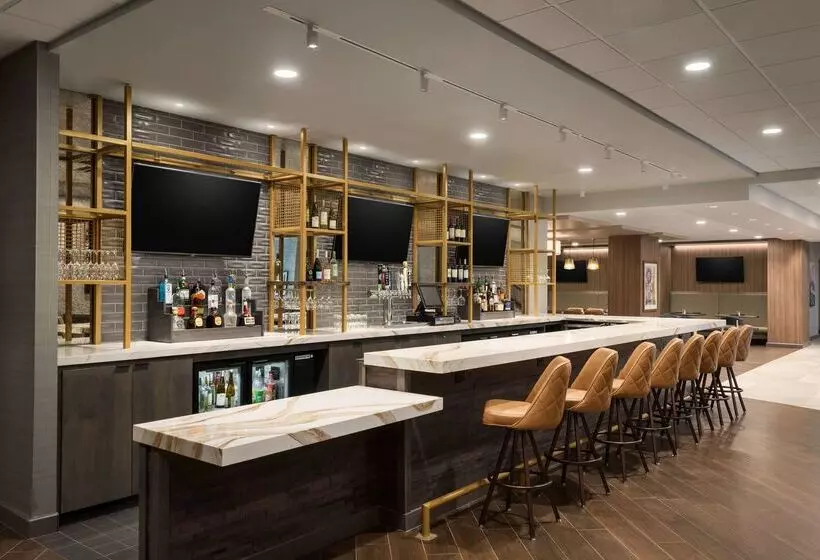 בית מלון כפרי Doubletree By Hilton St. Paul East