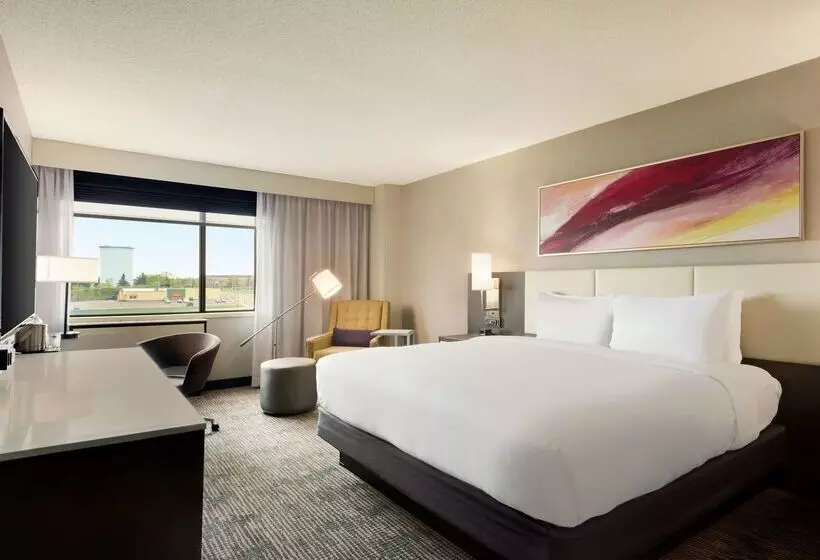 בית מלון כפרי Doubletree By Hilton St. Paul East