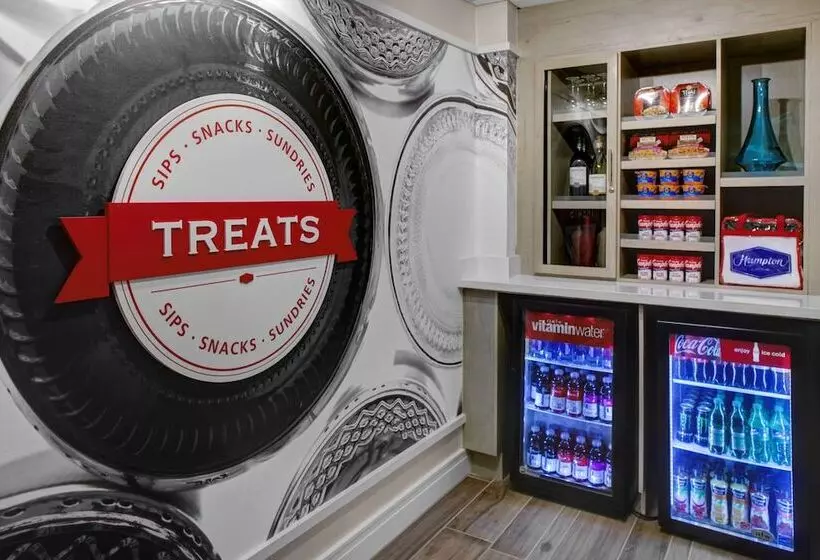 هتل Hampton Inn Atlantageorgia Techdowntown