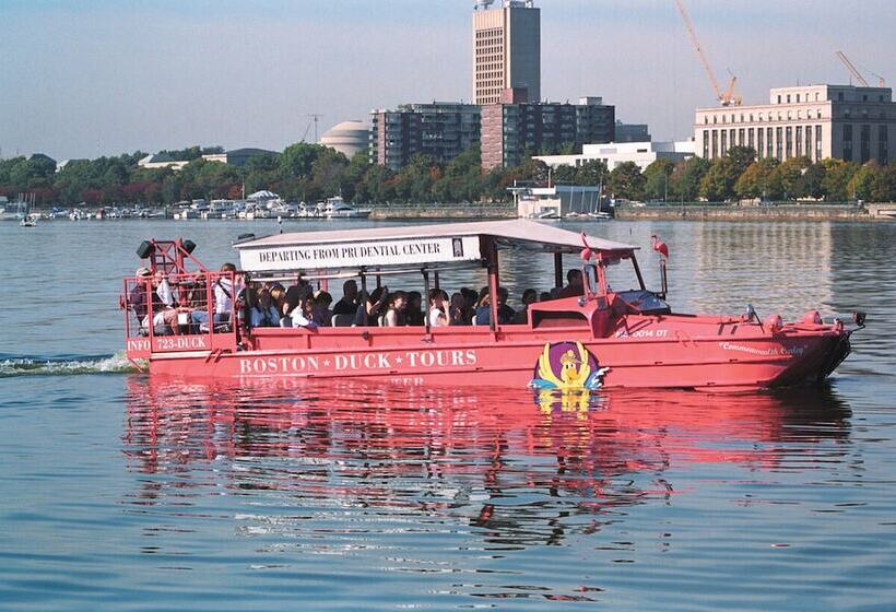 هتل Holiday Inn Boston Cambridge Area, An Ihg