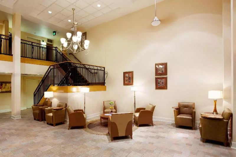 ホテル Holiday Inn Express & Suites Sulphur   Lake Charles, An Ihg