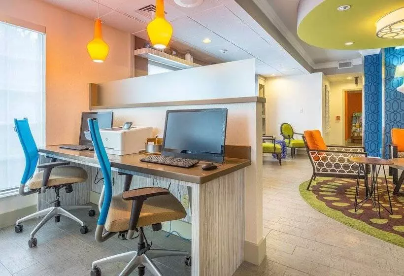 בית מלון כפרי Holiday Inn Express Saint Simons Island, An Ihg