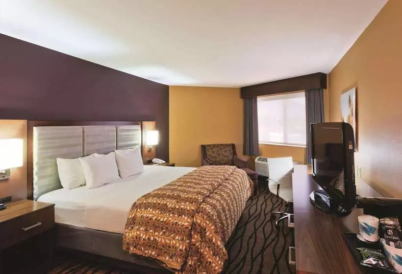 هتل La Quinta By Wyndham Butte