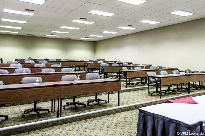 酒店 Norwood Inn Hudson Conference Center