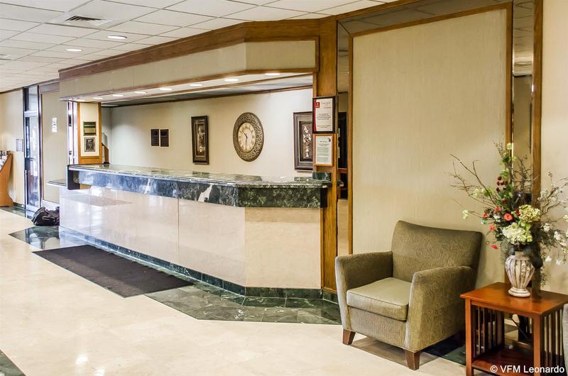 酒店 Norwood Inn Hudson Conference Center