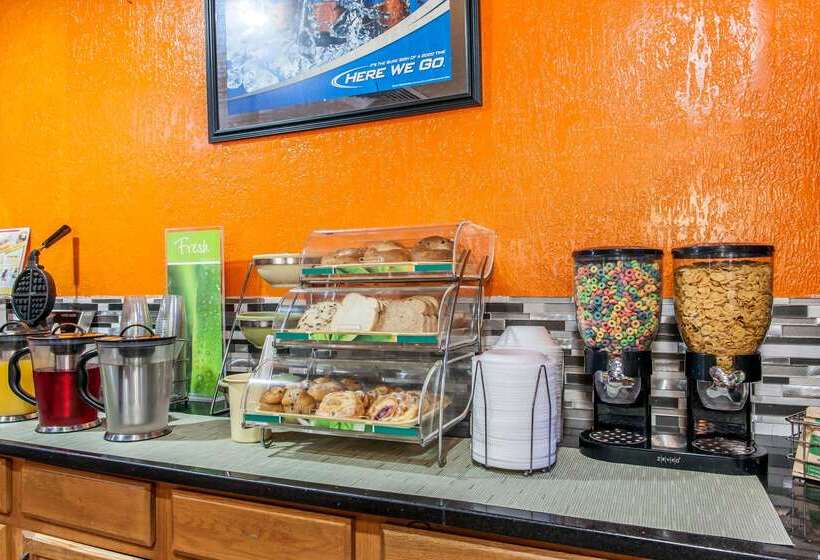 ホテル Quality Inn Conference Center Logansport