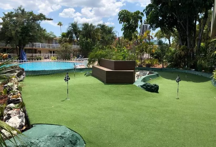 Hotelli Quality Inn & Conference Center