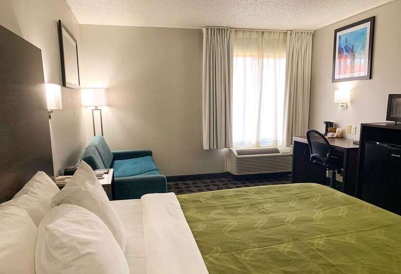 בית מלון כפרי Quality Inn