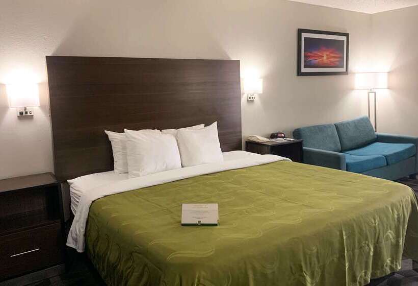 בית מלון כפרי Quality Inn