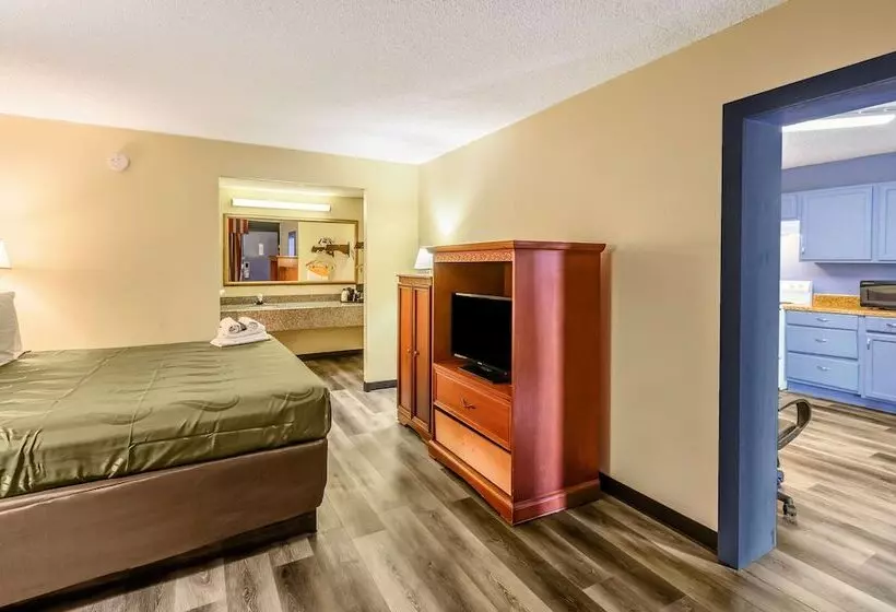 ホテル Quality Inn New Orleans I10 East