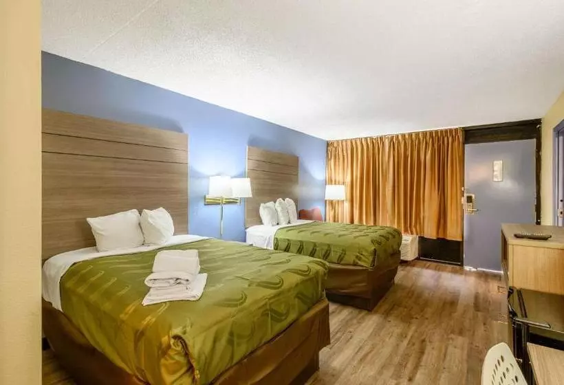 ホテル Quality Inn New Orleans I10 East