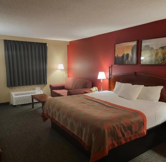 בית מלון כפרי Ramada By Wyndham Angola/fremont Area