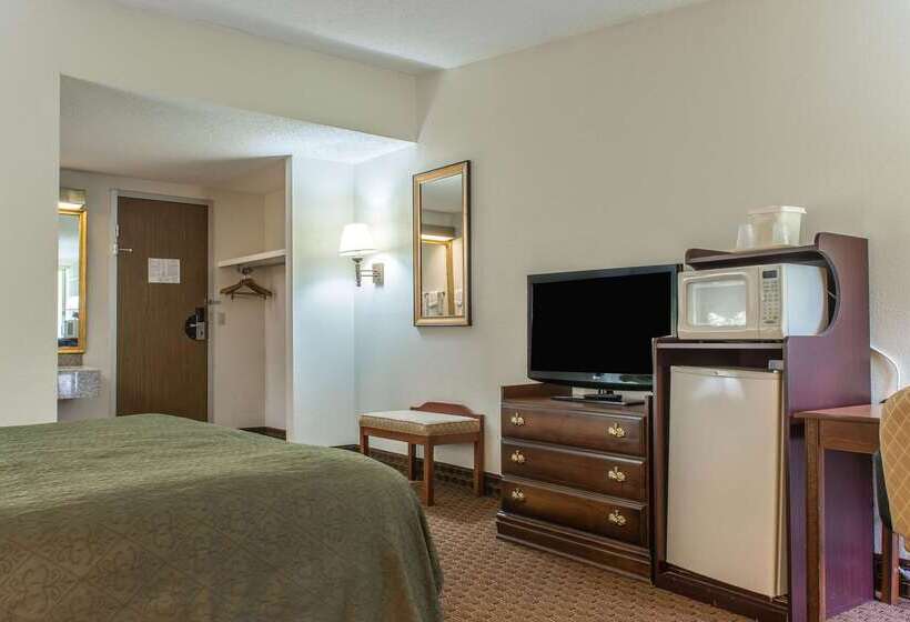 فندق Rodeway Inn