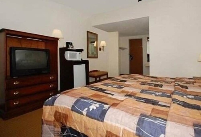 فندق Rodeway Inn