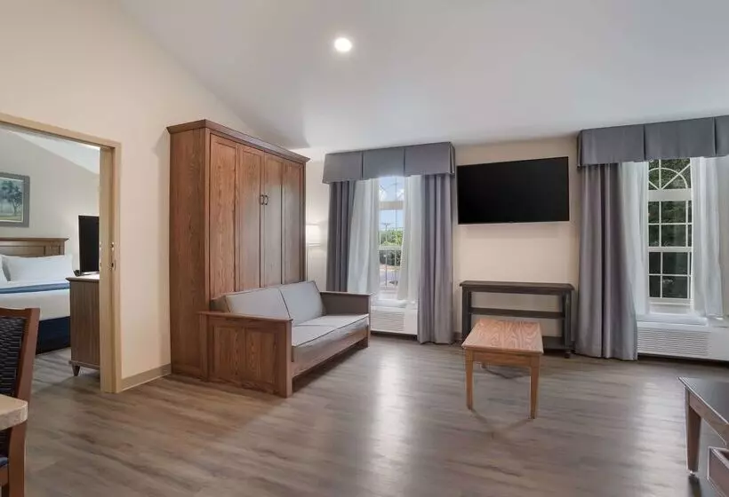 Surestay Plus Hotel By Best Western Elizabethtown Hershey