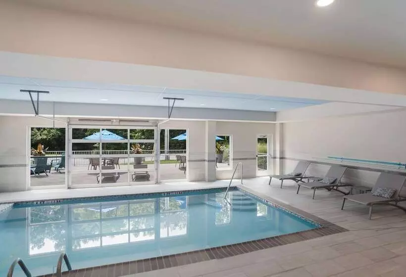 Surestay Plus Hotel By Best Western Elizabethtown Hershey