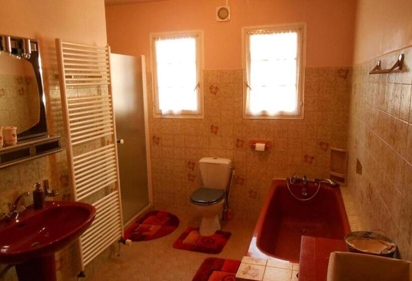 مبيت وإفطار Chambres D'hôtes Al Camp D'espalougues