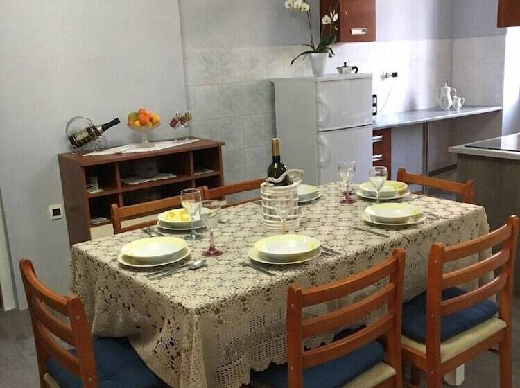 Apartment Kumicic 3 Bedrooms