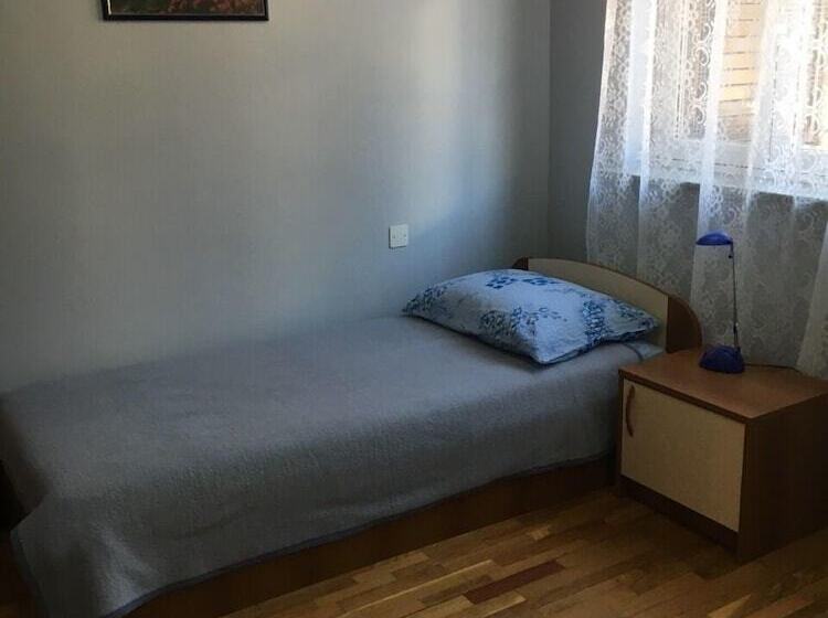 Apartment Kumicic 3 Bedrooms