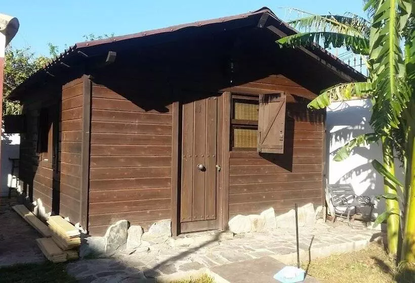 هتل Bungalows La Abuelita