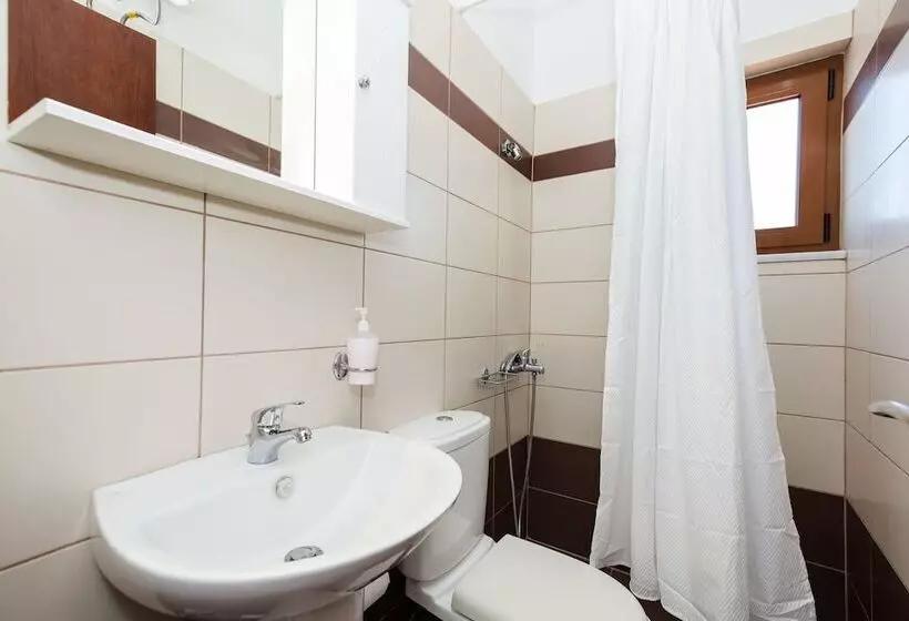 ペンション En Plo Rooms