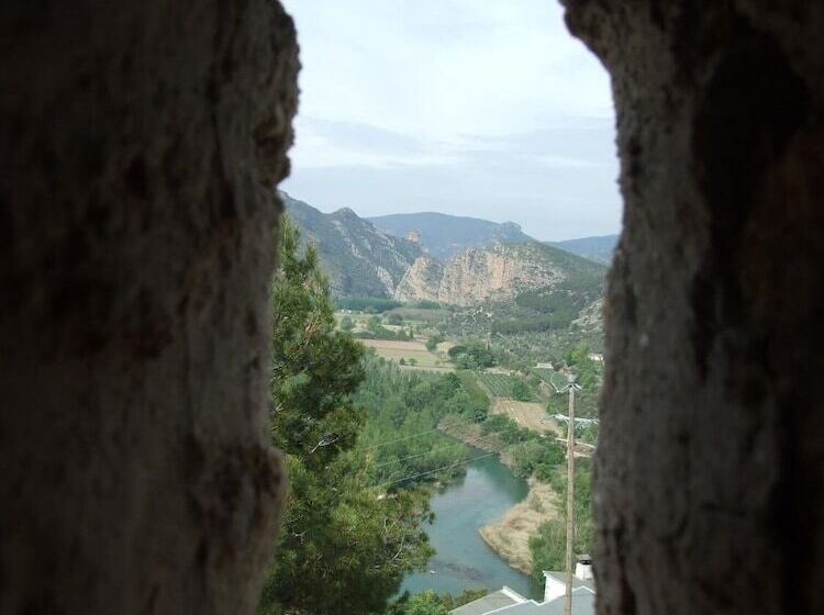 Apartments Cal Benet