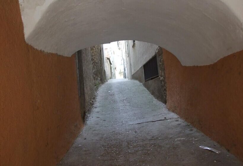 Apartments Cal Benet