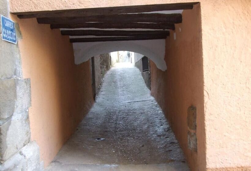 Apartments Cal Benet