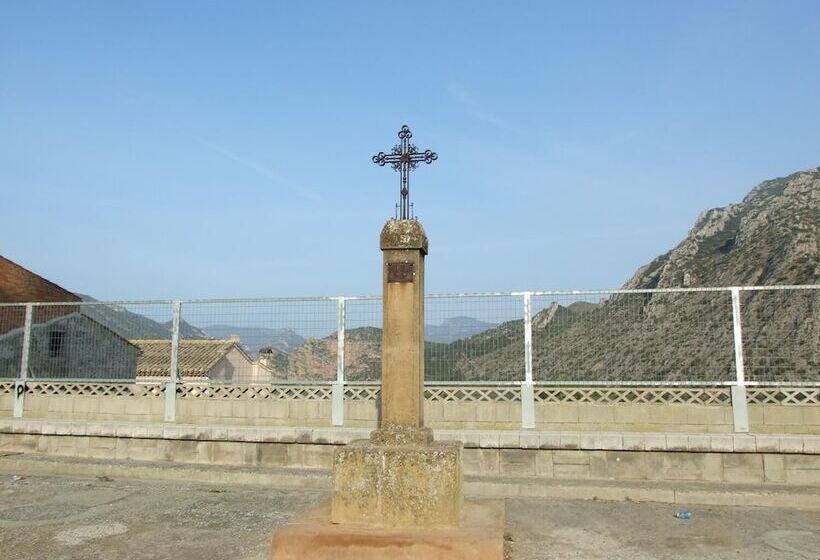 Apartments Cal Benet