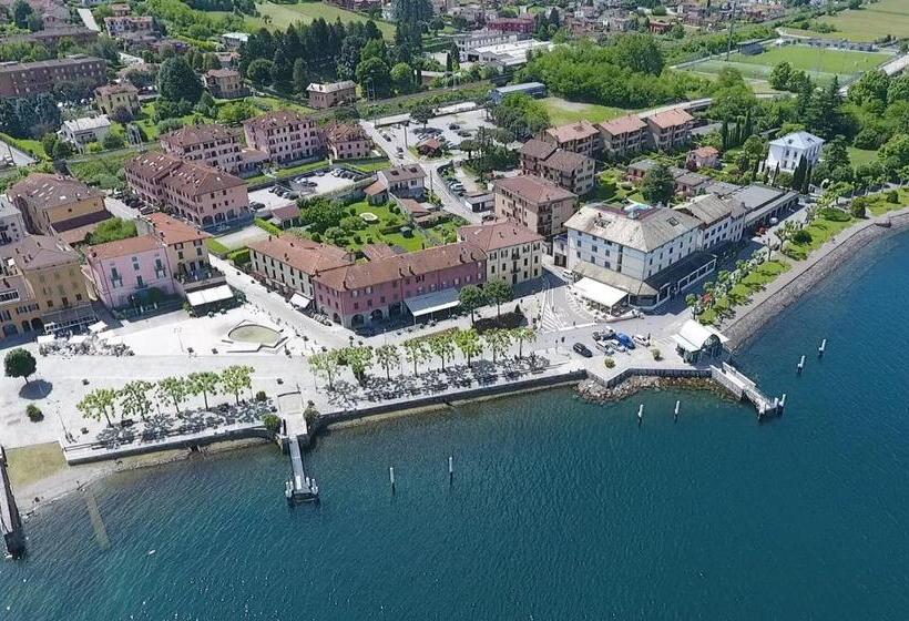 בית מלון כפרי Risi