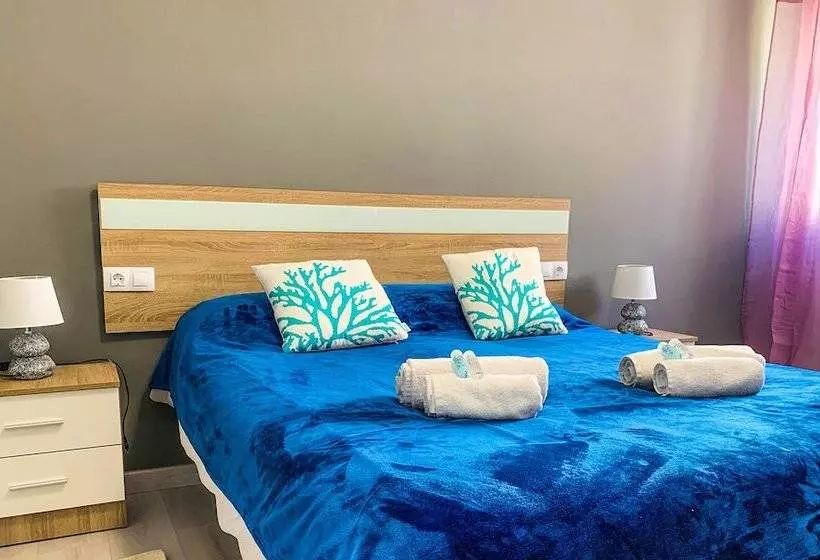 Modern Luxury Apartment Near City Center