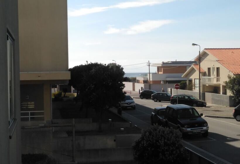 Portohall Beach & Hot Tub