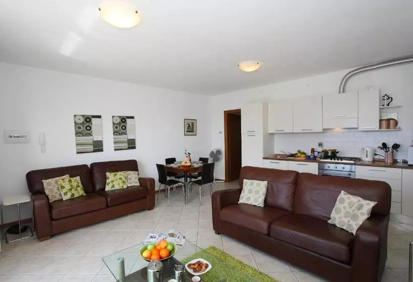 Residence Vista D Oro Apartments