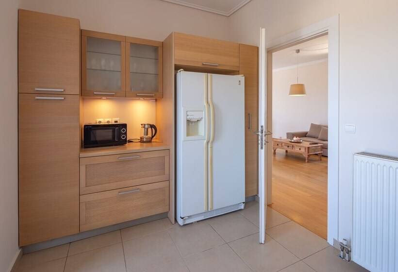 Rhea Glyfada Sea View Apartment