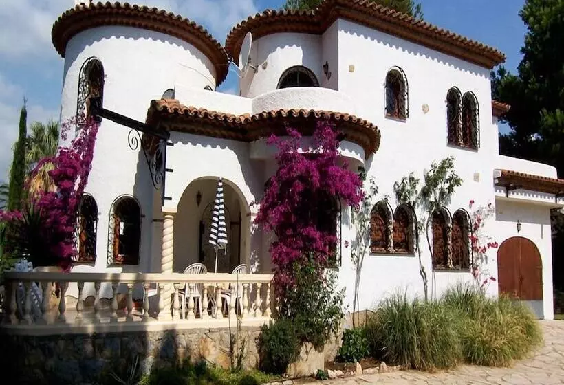 Villa Isalina