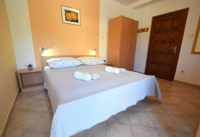 Apartments Prendivoj