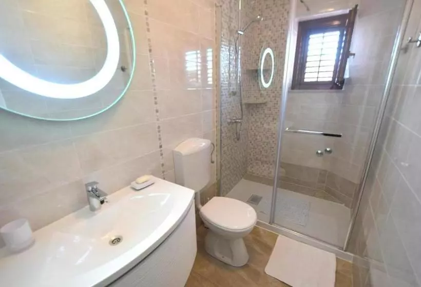 Apartments Prendivoj