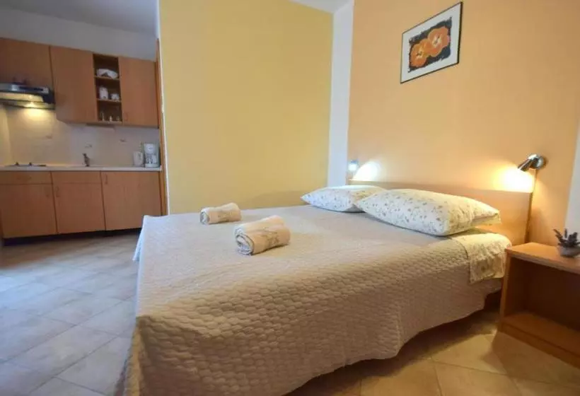 Apartments Prendivoj