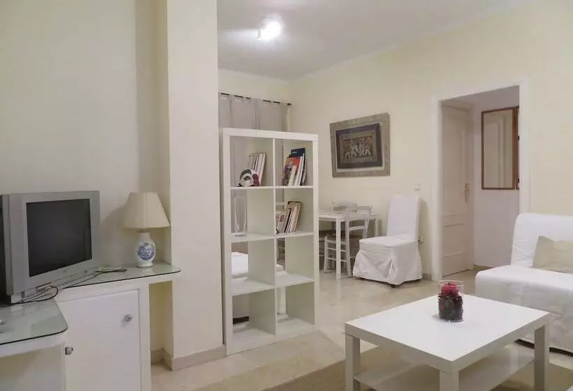 Bonito Apartamento En Sevilla